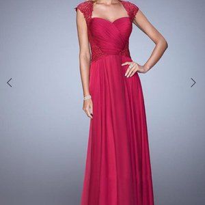 Size 6 La Femme Formal Dress